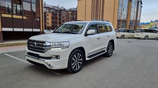 SUV или внедорожник Toyota Land Cruiser 2015 года, 6800000 рублей, Минусинск