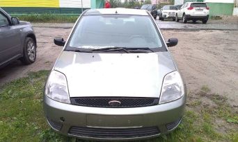  Ford Fiesta 2004 , 200000 , 