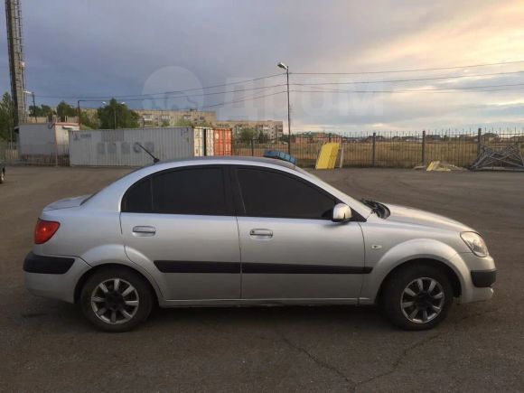  Kia Rio 2006 , 200000 , 