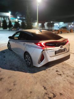 Лифтбек Toyota Prius Prime 2018 года, 2447000 рублей, Новосибирск