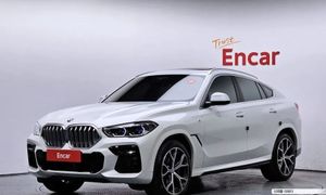 SUV или внедорожник BMW X6 2022 года, 7800000 рублей, Владивосток