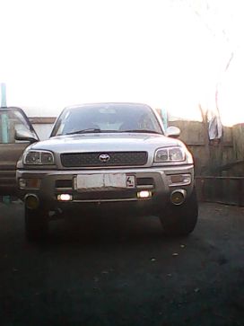 SUV   Toyota RAV4 1998 , 355000 , 