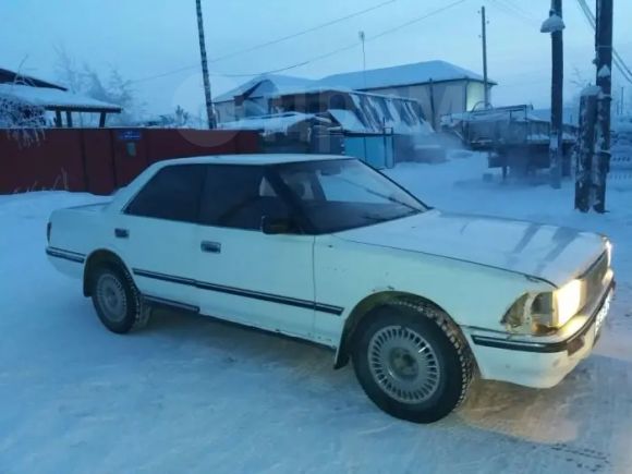  Toyota Crown 1990 , 90000 , 