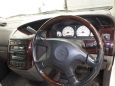    Nissan Elgrand 1999 , 300000 , 