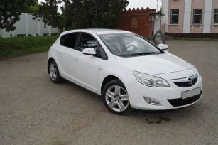  Opel Astra 2012 , 580000 , 