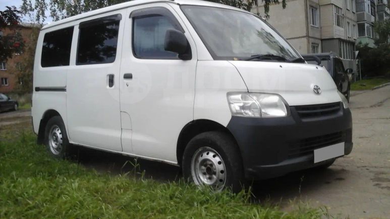    Toyota Town Ace 2009 , 417000 , 