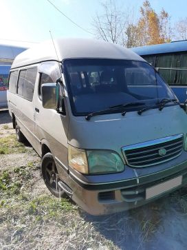    Toyota Hiace 2001 , 450000 , 