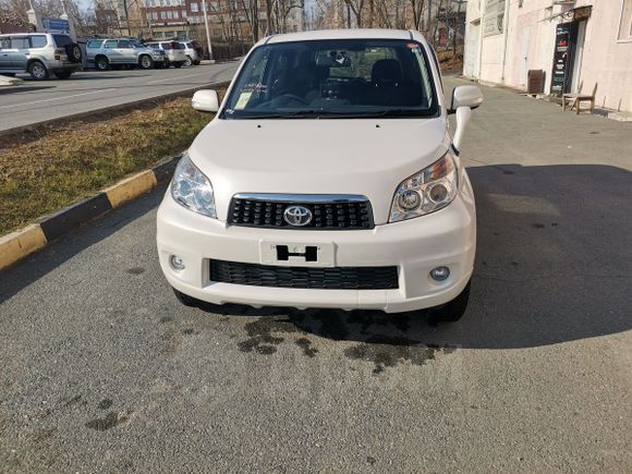 SUV   Toyota Rush 2010 , 985000 , 