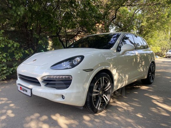 SUV   Porsche Cayenne 2010 , 1570000 , --