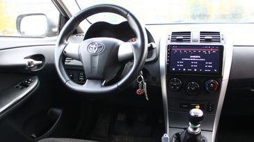 Седан Toyota Corolla 2012 года, 1039000 рублей, Ярославль