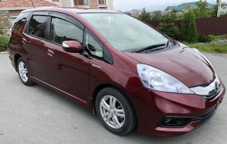  Honda Fit Shuttle 2013 , 620000 , 