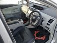    Toyota Prius Alpha 2012 , 750000 , 