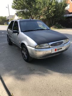 Хэтчбек Ford Fiesta 1997 года, 115000 рублей, Краснодар