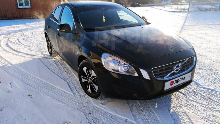  Volvo S60 2013 , 750000 , 