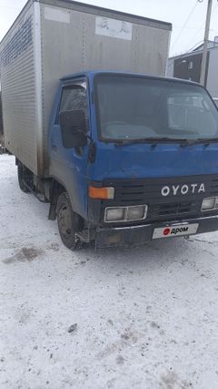 Фургон Toyota ToyoAce 1994 года, 680000 рублей, Иркутск