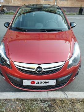  Opel Corsa 2013 , 700000 , 