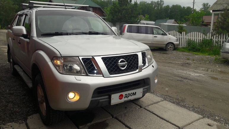  Nissan Navara 2010 , 1250000 , 