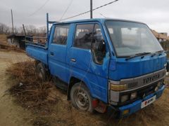 Бортовой грузовик Toyota ToyoAce 1990 года, 280000 рублей, Вольно-Надеждинское