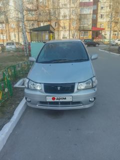 Минивэн или однообъемник Nissan Liberty 1999 года, 300000 рублей, Сургут