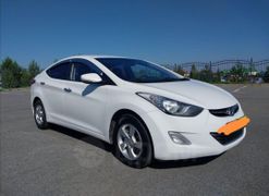 Седан Hyundai Avante 2012 года, 1040000 рублей, Белово