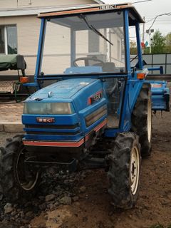 Мини-трактор Iseki TA275 1993 года, 750000 рублей, Хабаровск