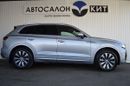 SUV   Volkswagen Touareg 2018 , 4750000 , 