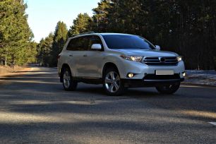 SUV   Toyota Highlander 2011 , 1310000 , 