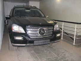 SUV   Mercedes-Benz GL-Class 2009 , 2000000 , 