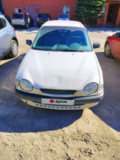 Седан Toyota Corolla 1999 года, 220000 рублей, Иркутск
