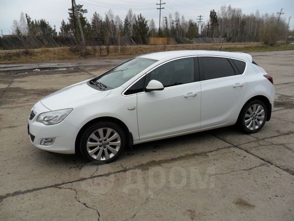  Opel Astra 2011 , 620000 , 