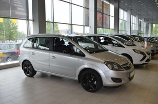    Opel Zafira 2013 , 756500 , 