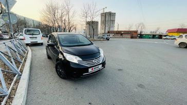 Хэтчбек Nissan Note 2016 года, 950000 рублей, Владивосток