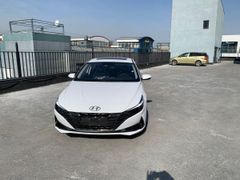 Седан Hyundai Elantra 2023 года, 2899000 рублей, Москва