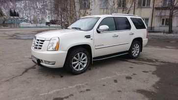 SUV   Cadillac Escalade 2008 , 1250000 , -