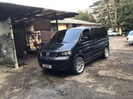    Volkswagen Multivan 2006 , 777000 , 