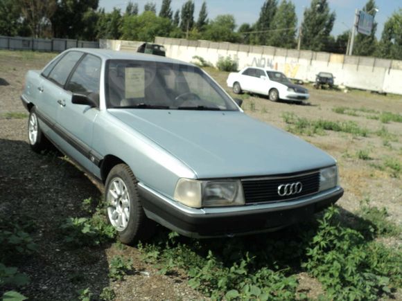  Audi 100 1986 , 140000 , 