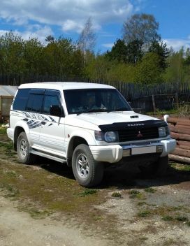 SUV   Mitsubishi Pajero 1996 , 330000 , 