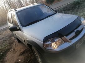 SUV   Chevrolet Niva 2012 , 350000 ,  