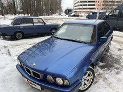 Седан BMW 5-Series 1990 года, 420000 рублей, Москва