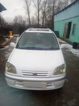  Toyota Raum 1998 , 199999 , 