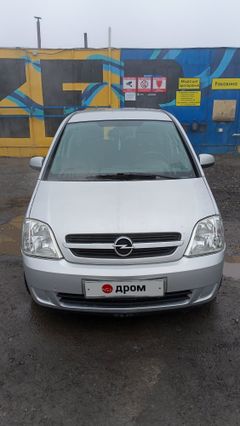 Минивэн или однообъемник Opel Meriva 2004 года, 260000 рублей, Новосибирск