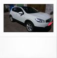 SUV   Nissan Qashqai 2010 , 869000 , -