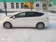    Toyota Prius Alpha 2013 , 950000 , 