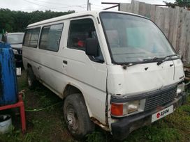    Nissan Caravan 1990 , 120000 , -