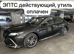 Седан Toyota Camry 2023 года, 4200000 рублей, Омск