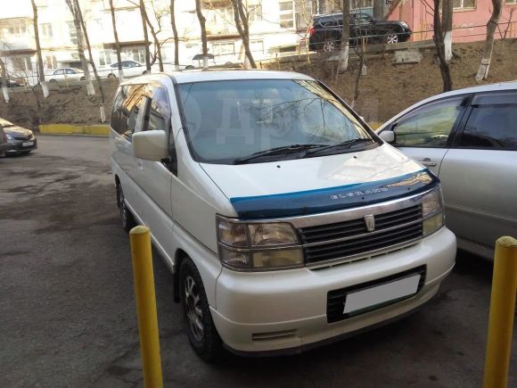    Nissan Elgrand 2000 , 330000 , 