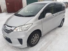 Минивэн или однообъемник Honda Freed 2016 года, 1480000 рублей, Новокузнецк