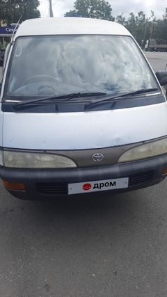 Минивэн или однообъемник Toyota Lite Ace 1995 года, 110000 рублей, Владивосток
