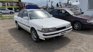 Седан Toyota Camry 1988 года, 75000 рублей, Красноярск
