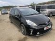    Toyota Prius Alpha 2012 , 720000 , 